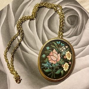 Floral Avon Vintage Necklace